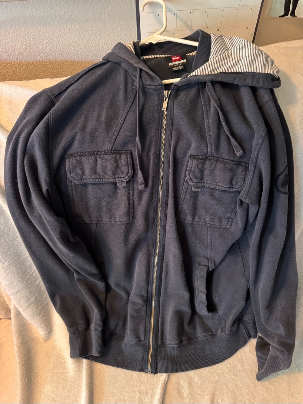 Quiksilver Men's Dark Navy Full-Zip Hoodie with Chest Pockets
